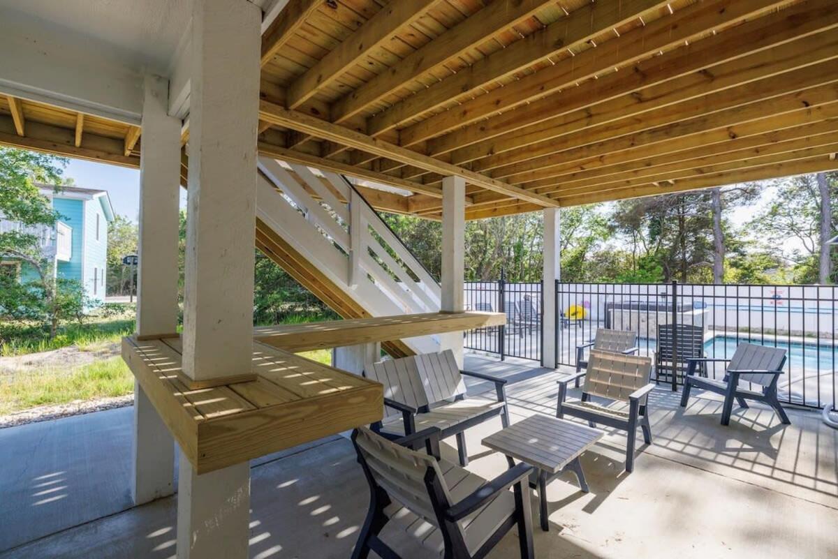 Sojourn Aurora 7 Bedroom Pool & Hot Tub كورولا المظهر الخارجي الصورة